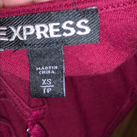 Express tank top - Picture 3 of 3